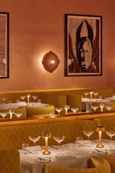 MOMENTS - CYLINDER LED-Akku-Tischleuchte Aluminium/Milchglasoptik + aluminium