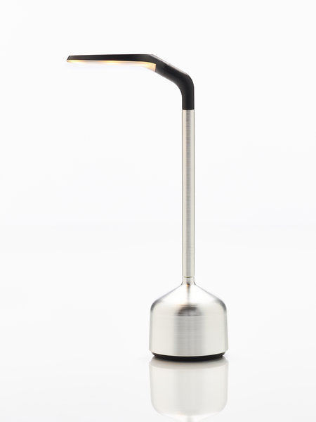 PETIT CRU LED-Akku-Tischleuchte Aluminium
