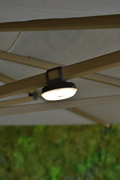 MIRAI UMBRELLA LED-Akku-Schirmleuchte