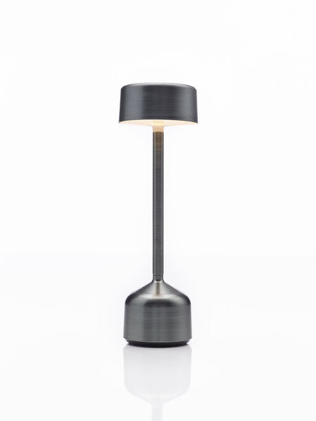 DEMOISELLE TALL - CYLINDER LED-Akku-Tischleuchte Lava