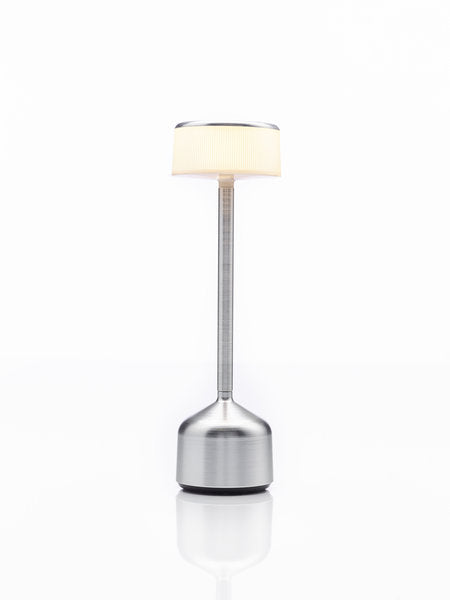 DEMOISELLE TALL - CYLINDER LED-Akku-Tischleuchte Aluminium/Milchglasoptik + aluminium