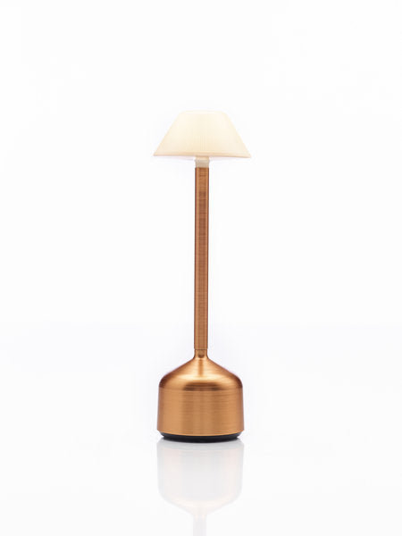 DEMOISELLE TALL - CAP LED-Akku-Tischleuchte Kupfer/Milchglasoptik
