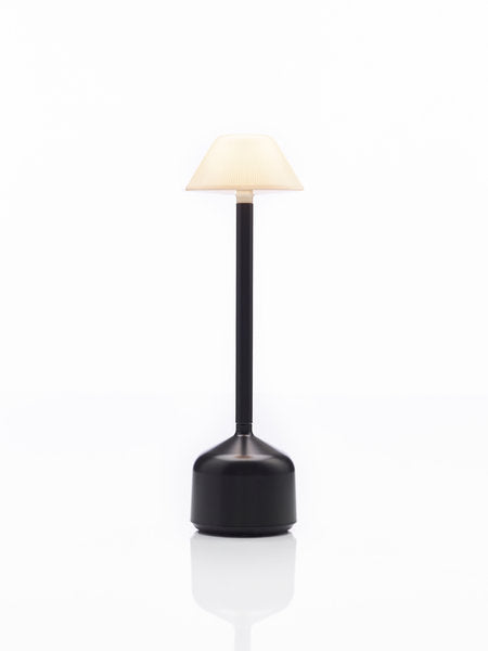 DEMOISELLE TALL - CAP LED-Akku-Tischleuchte Schwarz/Milchglasoptik